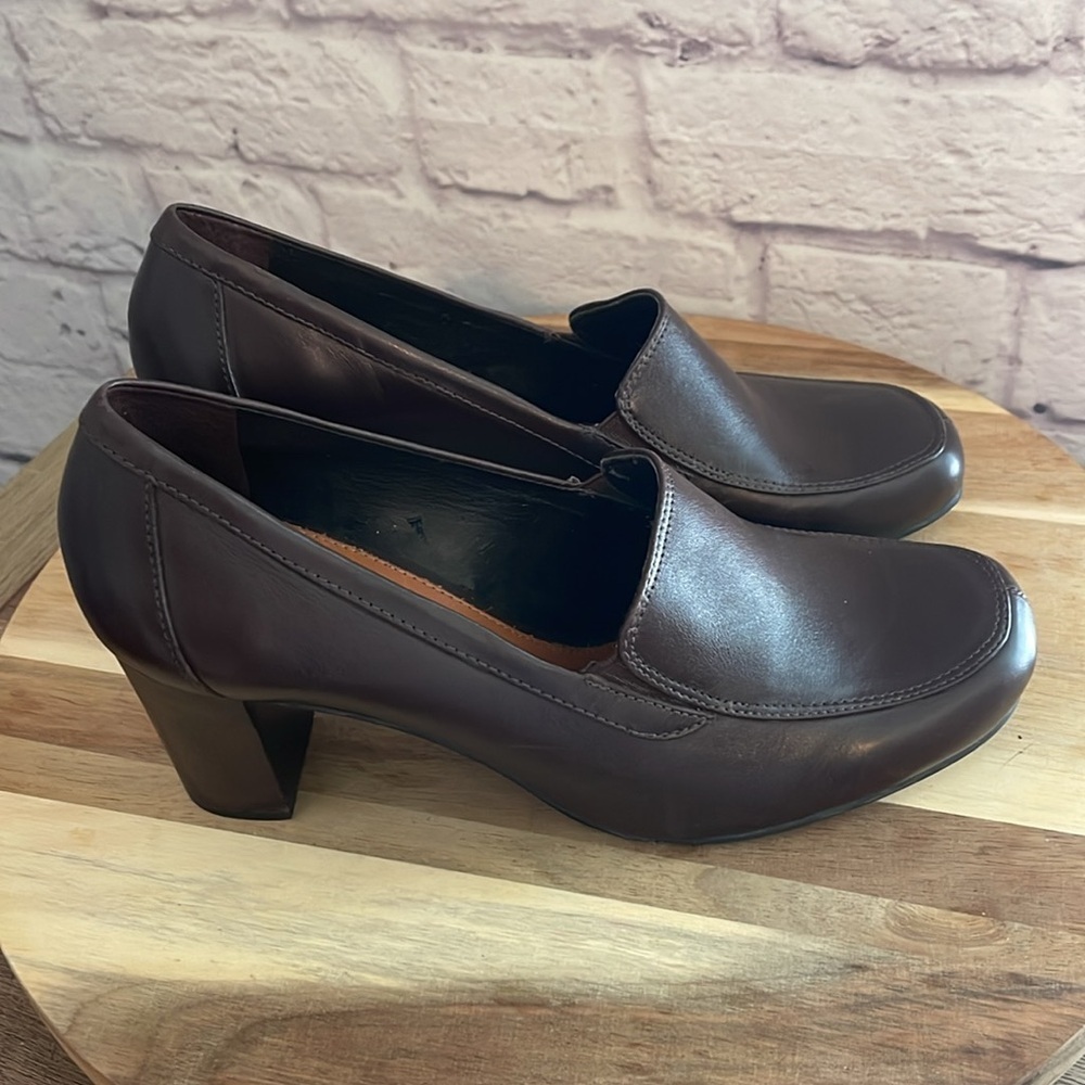 Antonio Melani Brown Leather Square Toe Loafers with block heel 9.5 M - Picture 4 of 9